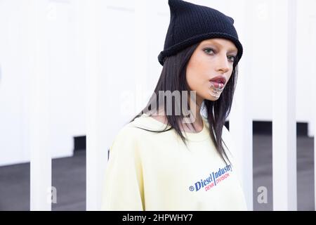 Milan, Italia. 23rd Feb, 2022. Mayah is seen arriving at the Diesel Fashion Show during Milan Fashion Week Womenswear Fall/Winter 2022/23 on February 23, 2022 in Milan, Italy. Photo: Cinzia Camela. Credit: Independent Photo Agency/Alamy Live News Stock Photo