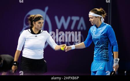Doha, Qatar - February 23, 2022, Sania Mirza of India & Lucie Hradecka of the Czech Republic in action during the doubles quarter-final of the 2022 Qatar TotalEnergies Open, WTA 1000 tennis tournament on February 23, 2022 at Khalifa tennis and squash complex in Doha, Qatar - Photo: Rob Prange/DPPI/LiveMedia Stock Photo