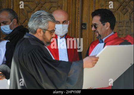 Tunis, Tunisia. 24th Feb, 2022. Tunis, Tunisia. 24 February 2022. The Tunisian Judges Association hold a protest outside the Court of Cassation in Tunis against what they view as constraints placed on the judiciary by President Saied. Tunisian President Kais Saied announced his decision to dissolve the Supreme Judicial Council earlier in February, while extending the state of emergency in the country until the end of 2022 (Credit Image: © Hasan Mrad/IMAGESLIVE via ZUMA Press Wire) Stock Photo