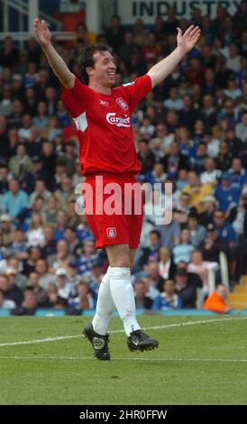 PORTSMOUTH V LIVERPOOL ROBBY FOWLER CELEBRATES HIS GOAL PIC MIKE WALKER
