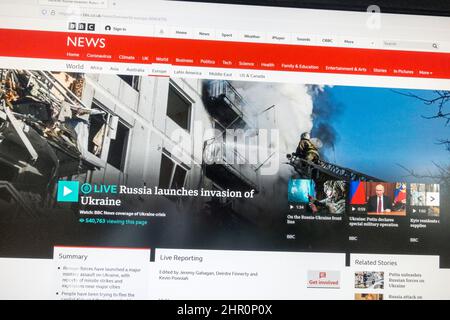 BBC News website headline on the day Russia invaded Ukraine on 24th February 2022. Stock Photo