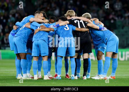 Sevilla, Spain. 24th Feb, 2022. SEVILLA, SPAIN - FEBRUARY 24: squad of FC Zenit during the UEFA Europa League Knockout Round Play-Offs match between Real Betis and FK Zenit Sint-Petersburg at Estadio Benito Villamarin on February 24, 2022 in Sevilla, Spain (Photo by DAX Images/Orange Pictures)SEVILLA, SPAIN - FEBRUARY 24: squad of FC Zenit during the UEFA Europa League Knockout Round Play-Offs match between Real Betis and FK Zenit Sint-Petersburg at Estadio Benito Villamarin on February 24, 2022 in Sevilla, Spain (Photo by DAX Images/Orange Pictures) Credit: Orange Pics BV/Alamy Live News Stock Photo