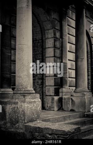 Arcade, Brompton Cemetery, London, England, UK Stock Photo