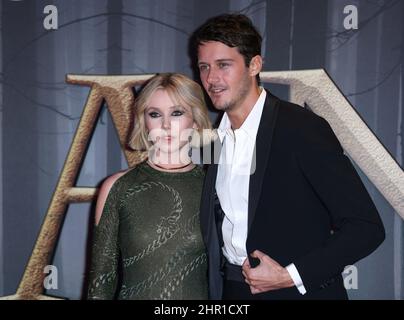 24th February, 2022. London, UK. Lauren Lyle and Cesar Domboy attends the Outlander Season six premiere at The Royal Festival Hall, London. Credit: Doug Peters/EMPICS/Alamy Live News Stock Photo