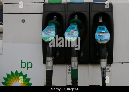 London, UK. 24th Feb, 2022. BP petrol station. Motorists are warned of the possibility of petrol prices soaring to £1.60 a litre following Russia's invasion of Ukraine. Credit: Dinendra Haria/Alamy Live News