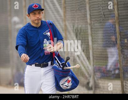 Munenori Kawasaki and Jose Bautista of the Toronto Blue Jays stretch  News Photo - Getty Images