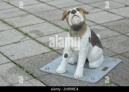 Dog figurine, dog from Ernst des Lebens - Christel Lechner - 2021 at Rathausplatz in Eschborn, Hesse, Germany Stock Photo