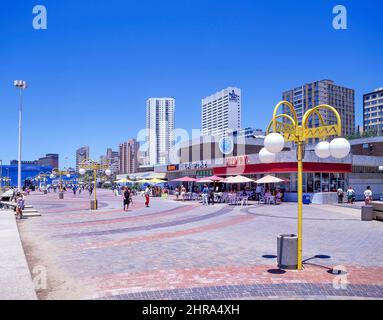 The 'The Golden Mile' beach front promenade, Durban, KwaZulu-Natal Province, South Africa Stock Photo