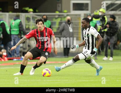 Milan, Italy. 25th Feb, 2022. MILAN ITALY- February 25 Stadio G Meazza   during the Serie A match between Ac Milan and Udinese at Stadio G. Meazza on February 25 2022 in Milan, Italy. Credit: Christian Santi/Alamy Live News Stock Photo