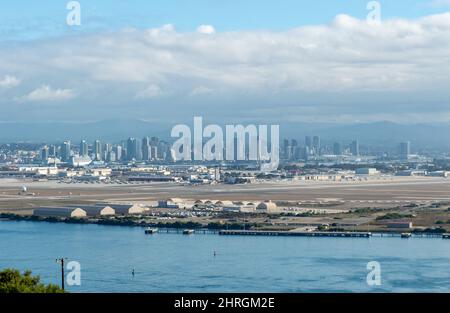 Shot of Headstones at Fort Rosecrans National Cemetery with the ocean in the background Stock Photo