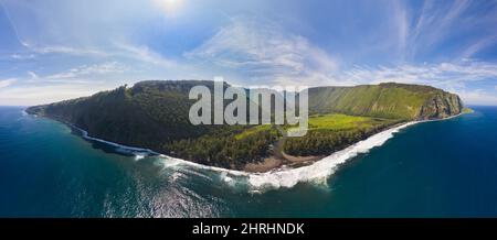 aerial panoramic view (stitched composite) of Waipio Valley on the rugged northeast coast of Hawaii Island ( the Big Island ), Hamakua District, Hawai Stock Photo