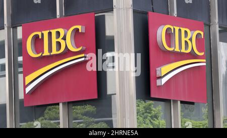 The CIBC bank logo is seen Tuesday, June 21, 2016 in Montreal. Canadian equities formed the worst performing traditional asset category in the first quarter, CIBC Mellon says in a report that sizes up the financial impact of the COVID-19 pandemic and concurrent decline in world oil prices during the first three months of 2020. THE CANADIAN PRESS/Paul Chiasson