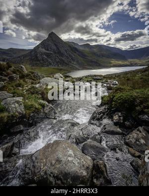 Vertical shot of a river in Tryfan, Afon Lloer and the Ogwen Valley, Snowdonia, Wales UK Stock Photo