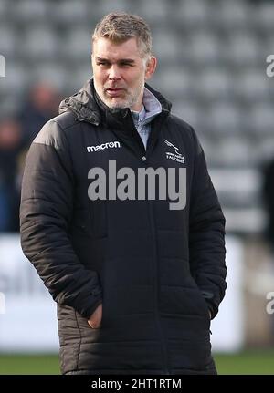 NEWCASTLE UPON TYNE, FEB 26TH Newcastle Falcons Coach Nick Easter during the Gallagher Premiership match between Newcastle Falcons and Bath Rugby at Kingston Park, Newcastle on Saturday 26th February 2022. (Credit: Michael Driver | MI News) Credit: MI News & Sport /Alamy Live News Stock Photo