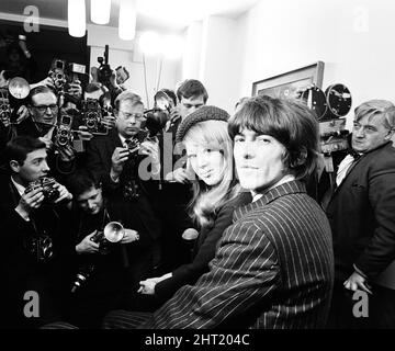 GEORGE HARRISON with Patti Boyd in 1967 Stock Photo - Alamy