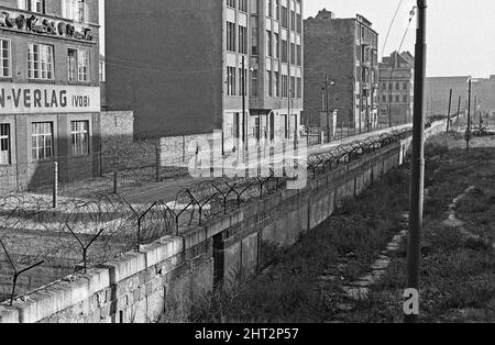 Checkpoint Charlie. Berlin, along the Berlin Wall, seen from West ...