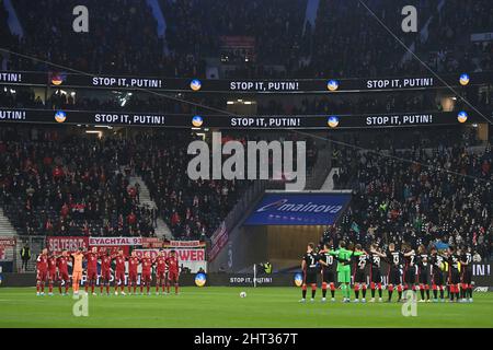 Frankfurt, Deutschland. 26th Feb, 2022. Minute of silence fans demonstrate for peace in Ukraine-STOP PUTIN. Soccer 1st Bundesliga season 2021/2022, 24.matchday, matchday24. Eintracht Frankfurt FC Bayern Munich, on 02/25/2022, DEUTSCHE BANK PARK Frankfurt Credit: dpa/Alamy Live News Stock Photo