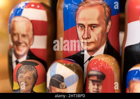 Moscow, Russia - February 26, 2022: Putin and Biden in the form of Russian nesting dolls in a gift shop in Moscow. Relations between Russia and USA. High quality photo Stock Photo