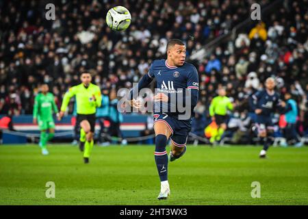 Paris, France, France. 26th Feb, 2022. Kylian MBAPPE of PSG during the Ligue 1 match between Paris Saint-Germain (PSG) and AS Saint-Etienne (ASSE) at Parc des Princes stadium on February 26, 2022 in Paris, France. (Credit Image: © Matthieu Mirville/ZUMA Press Wire) Stock Photo