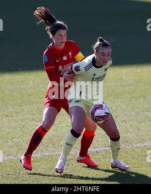 Arsenal's Caitlin Foord (left) and Liverpool's Taylor Hinds battle for ...