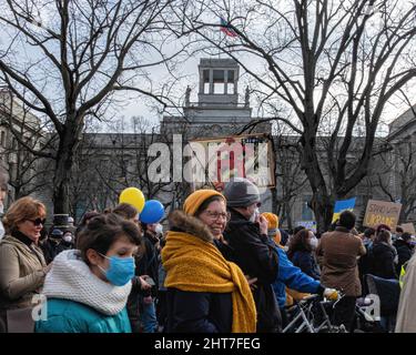 Germany, Berlin, 27 February 2022. People protest outside the Russian Embassy in Unter den Linden. Protesters show solidarity with Ukraine in response to Russia’s Military Offensive. Credit: E Breitz/Alamy Stock Photo