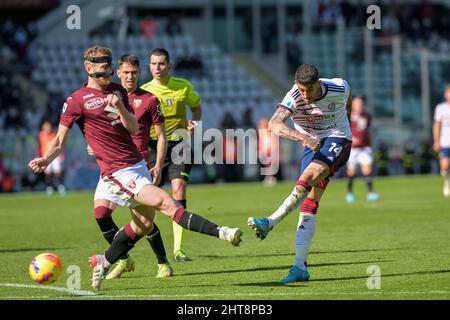 Alessandro Deiola of Cagliari Calcio, Antonio Sanabria of Torino FC, Tommaso Pobega of Torino FC,  fight for the ball during the Serie A match between Torino FC and Cagliari Calcio on February, 26th, 2022 at Stadio Grande Torino in Torino, Italy. Picture by Antonio Polia/Alphapress Stock Photo