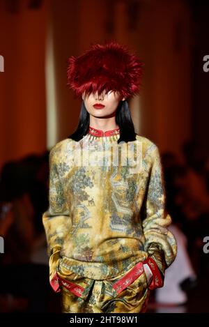 Rose Villain arriva al Bulgari BZero1 Aurora Awards durante la settimana  della Moda di Milano Autunno/Inverno 2022/2023 il 27 febbraio 2022 a Milano  Foto stock - Alamy