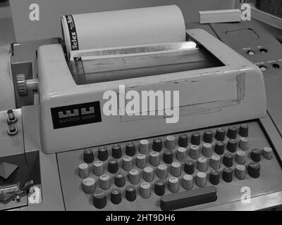 Enigma hi-res stock photography and images - Alamy