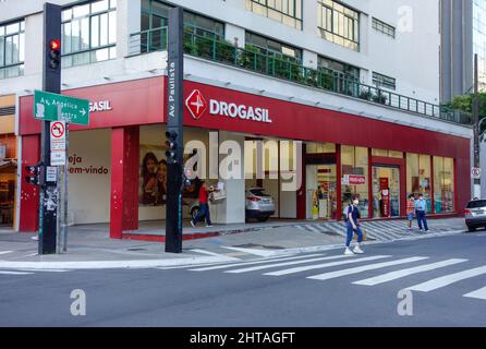 Facade of Drogasil Drugstore Editorial Image - Image of branch