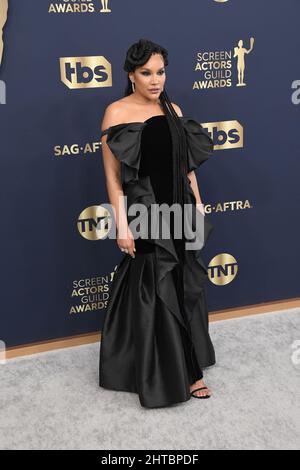 Emmy Raver-Lampman arrives at the 28th annual Screen Actors Guild ...