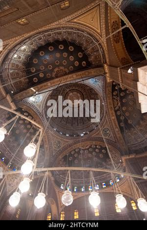 Mohammed Ali Mosque, Cairo, Egypt, 2007. The beautifully decorated interior ceiling dome of the Great Mosque of Muhammed Ali Pasha, or Alabaster Mosque, built around 1840 and situated in the Citadel of Cairo, Egypt. Stock Photo