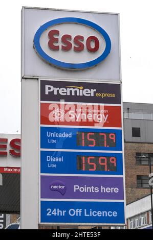 Birmingham, West Midlands, UK. 28th February, 2022. This Esso petrol station on Holloway Head in Birmingham city centre is charging 157.9 pence per litre for unleaded and 159.9 pence per litre for diesel on February 28, 2022 as retailers increase their pump prices due to the Ukraine war with Russia. Oil prices tipped over 100 dollars per barrel when Russia began their invasion. Pic by Credit: Katie Stewart/Alamy Live News Stock Photo