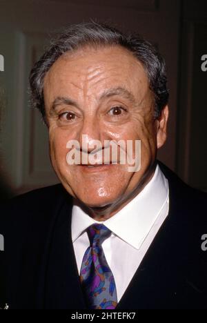 Bill Dana 1988  Credit: Ralph Dominguez/MediaPunch Stock Photo