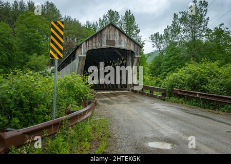 Warren Covered Bridge on the Mad River in Warren, Vermont Stock Photo