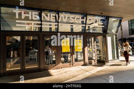 The entrance to the University Center building of the New School for Social Research in Greenwich Village is seen on Wednesday, February 23, 2022.  (© Richard B. Levine) Stock Photo