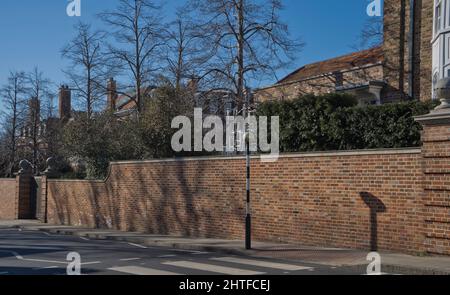 Views of Witanhurst, a  large mansion owned by Russian oligarch billionaire Andrey Guryev. His assets have been frozen as part of sanctions against Putin's invasion of Ukraine.  Highgate, London,England,UK Stock Photo