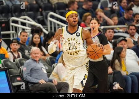 Indiana Pacers Guard Buddy Hield (7) Poses Nba Basketball Team's Media 