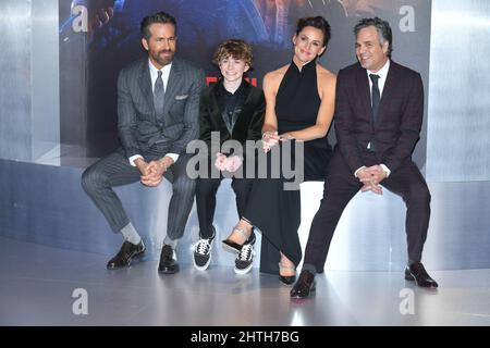 28 February 2022 - New York, New York - Mark Ruffalo, Ryan Reynolds, Walker  Scobell, Jennifer Garner. “The Adam Project” Netflix World Premiere held at  Alice Tully Hall in Lincoln Center. Photo