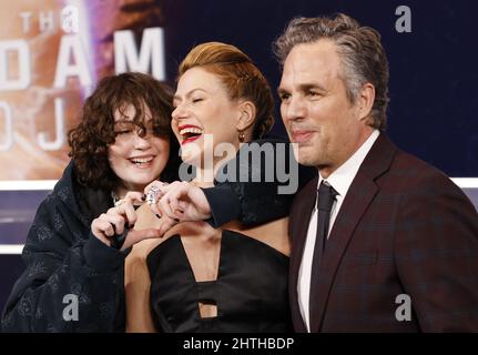 New York, United States. 28th Feb, 2022. Keen Ruffalo, Sunrise Coigney and Mark Ruffalo arrive on the red carpet at the Netflix World Premiere of 'The Adam Project' at Alice Tully Hall/Lincoln Center in New York City on Monday, February 28, 2022. Photo by John Angelillo/UPI Credit: UPI/Alamy Live News Stock Photo