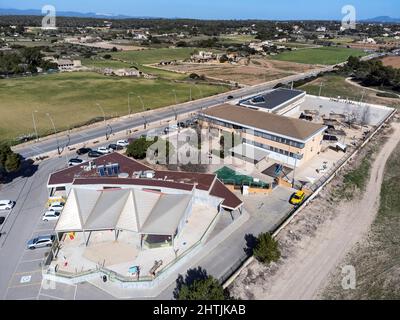 CEIP Colònia de Sant Jordi, Aerial view of the Childhood and Primary Education College, Ses Salines, Mallorca, Balearic Islands, Spain Stock Photo