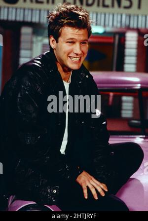 Corey Hart, kanadischer Pop- und Rocksänger, bei einem Auftritt in Deutschland, um 1986. Stock Photo