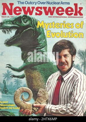 Newsweek cover March 29 1982The outcry over nuclear arms Mysteries of evolution, Dinosaurs Stock Photo