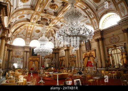 Durbar Hall in Jai Vilas Palace, built in 19thCentury, with the world's largest chandeliers, each weighing over 3tons in Gwalior, Madhya Pradesh, Indi Stock Photo