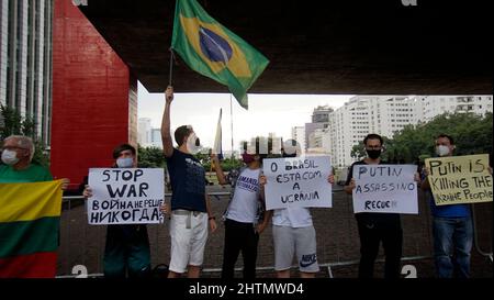 Atmosphere during Lollapalooza Brasil 2022 music festival at