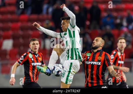 Carlos Auzqui of Ferencvarosi TC reacts during the Hungarian OTP Bank  News Photo - Getty Images