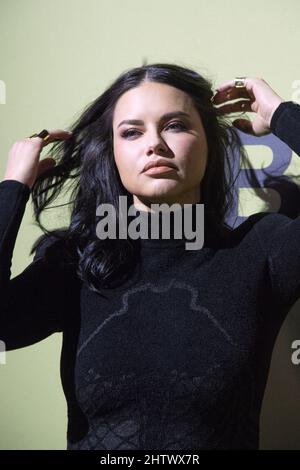 Adriana Lima attending the Balmain Womenswear Fall/Winter 2022/2023