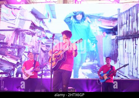 Singer and songwriter Juan Karlos Labajo performs during the Leni Robredo campaign rally in Cebu City, Philippines Stock Photo