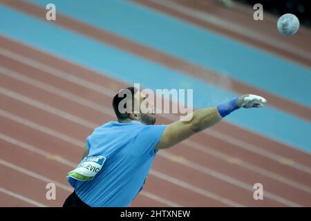 Madrid, Spanien. 02nd Mar, 2022. Madrid, Spain; 02.03-2022.- Filip MIHALJEVIC, Men's Shot Put indoor Indoor Tour Gold Madrid 2022 Credit: Juan Carlos Rojas/dpa/Alamy Live News Stock Photo