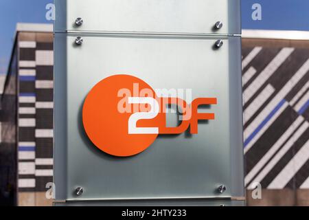 Logo ZDF on a pylon, Zweites Deutsches Fernsehen, public television station, regional studio North Rhine-Westphalia, Duesseldorf, Germany Stock Photo