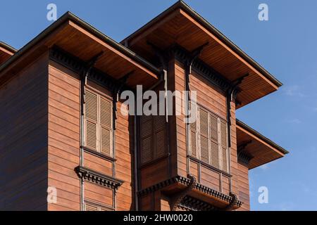 ISTANBUL, TURKEY - OCTOBER 29, 2021: Tursucuzade Wooden in the Fatih district of Istanbul. Stock Photo